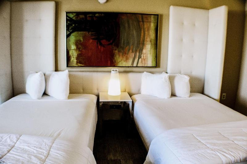 Devonshire Inn - photo 3