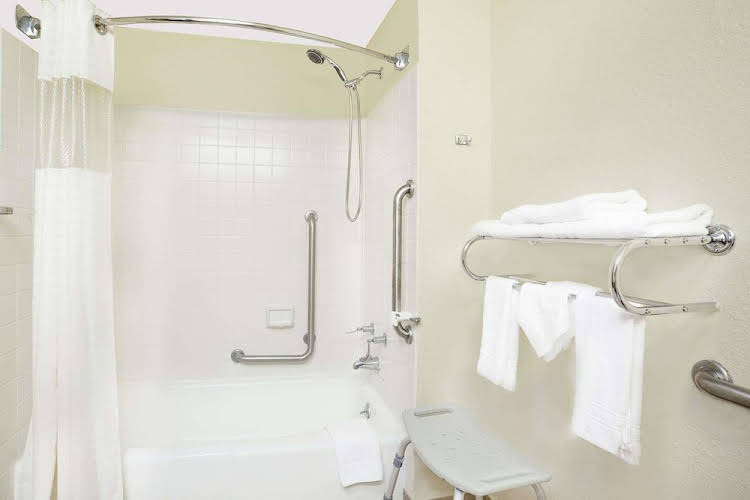 Howard Johnson By Wyndham Atlantic City Egg Harbor - photo 4