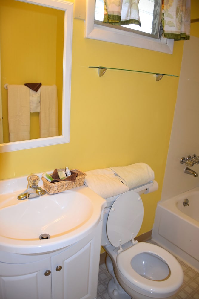Inn on the Hill - photo 26