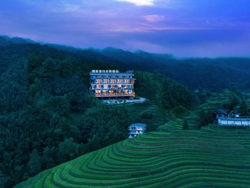 Longji Skyreach Peak Resort Golden Buddha Summit in Longsheng, People's Republic of China