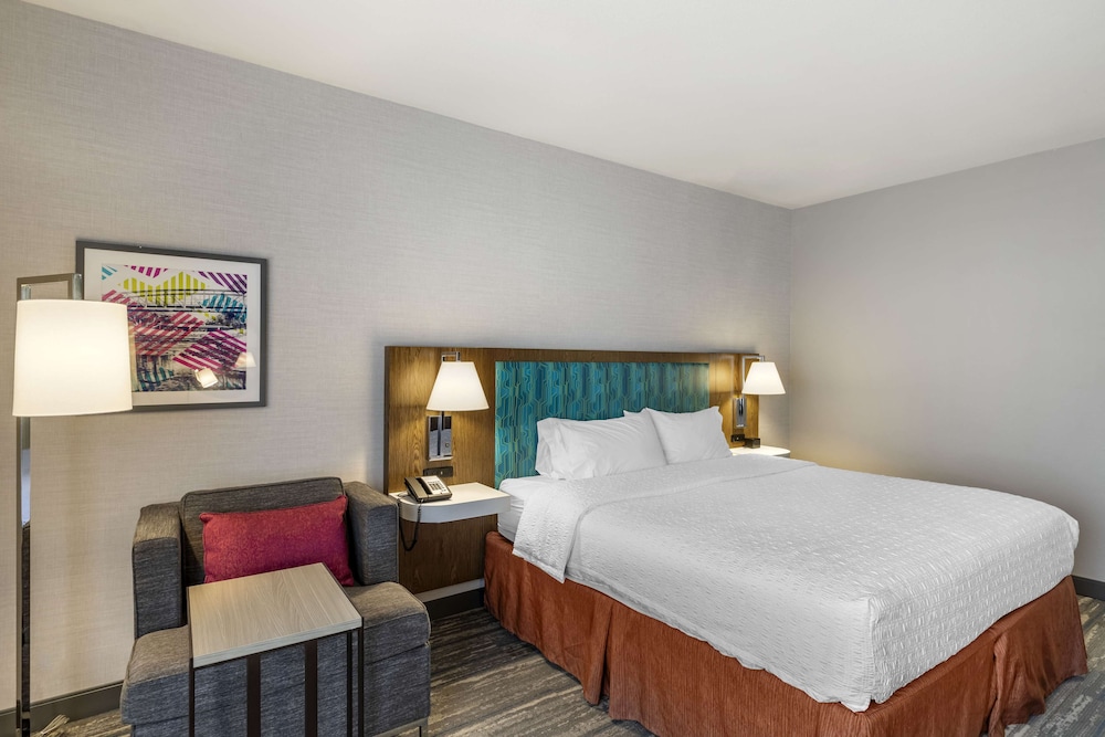 Hampton Inn Ft Collins - photo 28