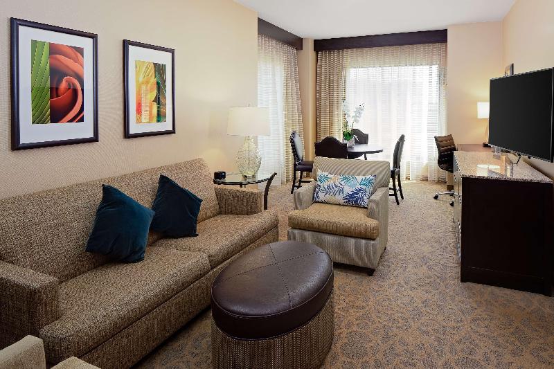 Hotel Zessa Orange County Airport a DoubleTree by Hilton - photo 99