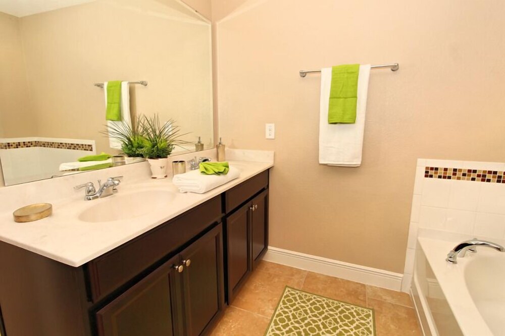 Ov3436 Solterra Resort 5 Bed 4.5 Baths Villa - photo 14