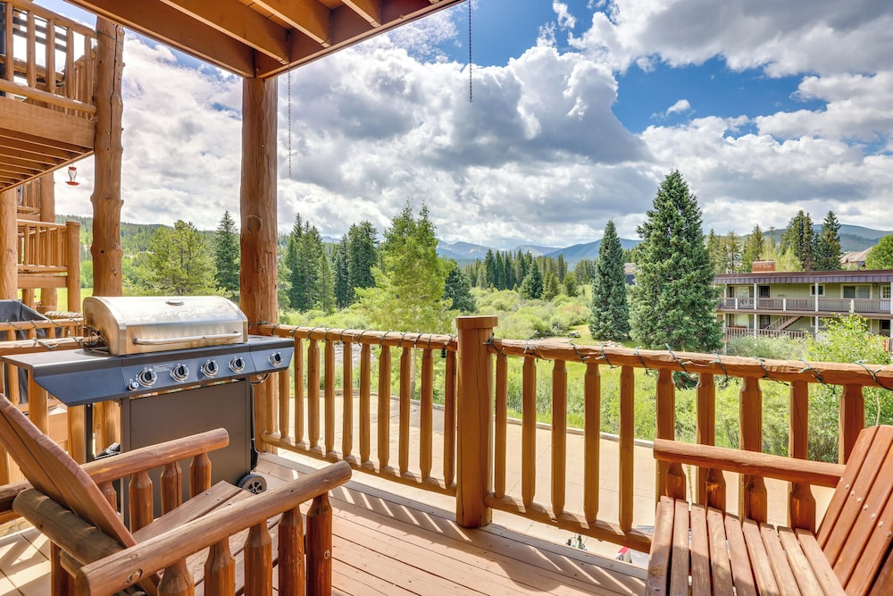Cozy Condo w Views 3 Mi to Winter Park Resort - featured photo