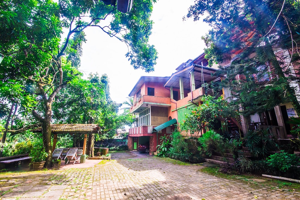 Hotel Gem Land in Ratnapura, Sri Lanka