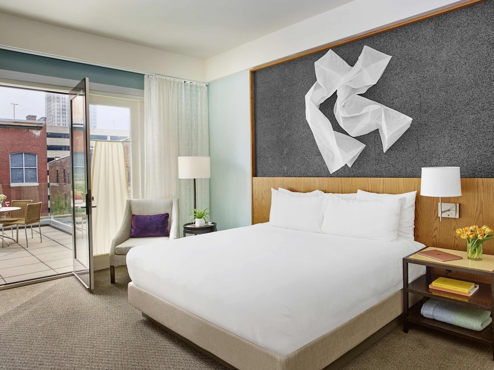 21c Museum Hotel Louisville - photo 16