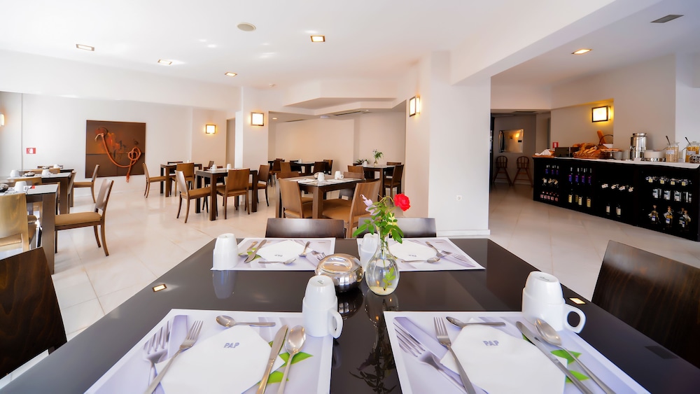 מזון ומשקאות