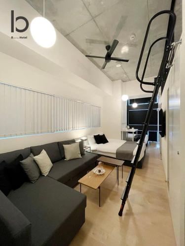 b hotel Nekoyard Loft Studio 5 Min Walk to Peace Park in Hiroshima, Japan