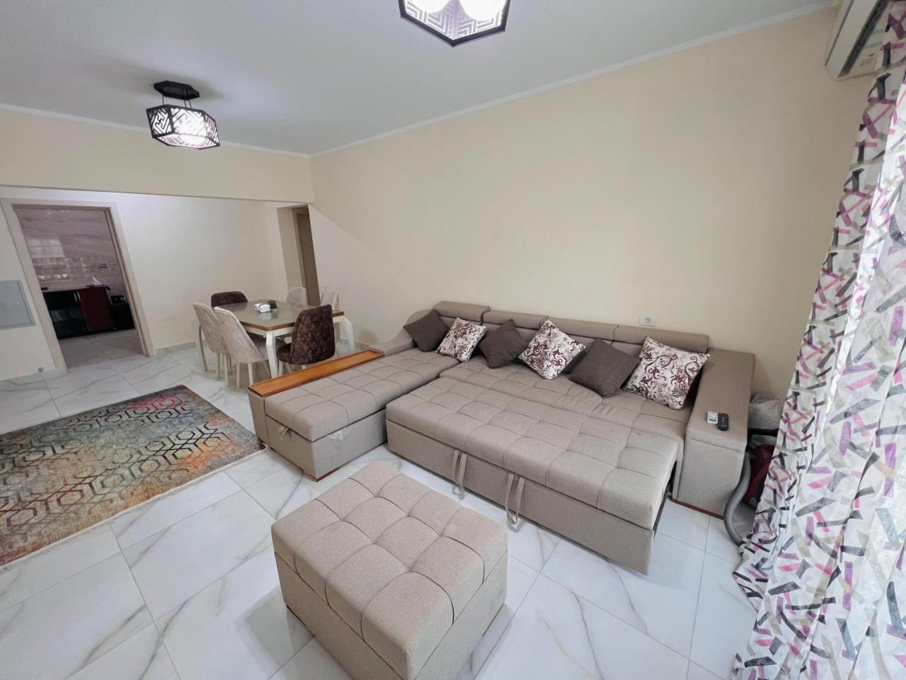 2br Down Town New Alamein Behind the Towers