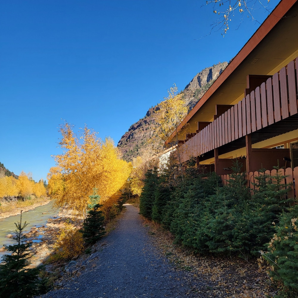 Hot Springs Inn - photo 48