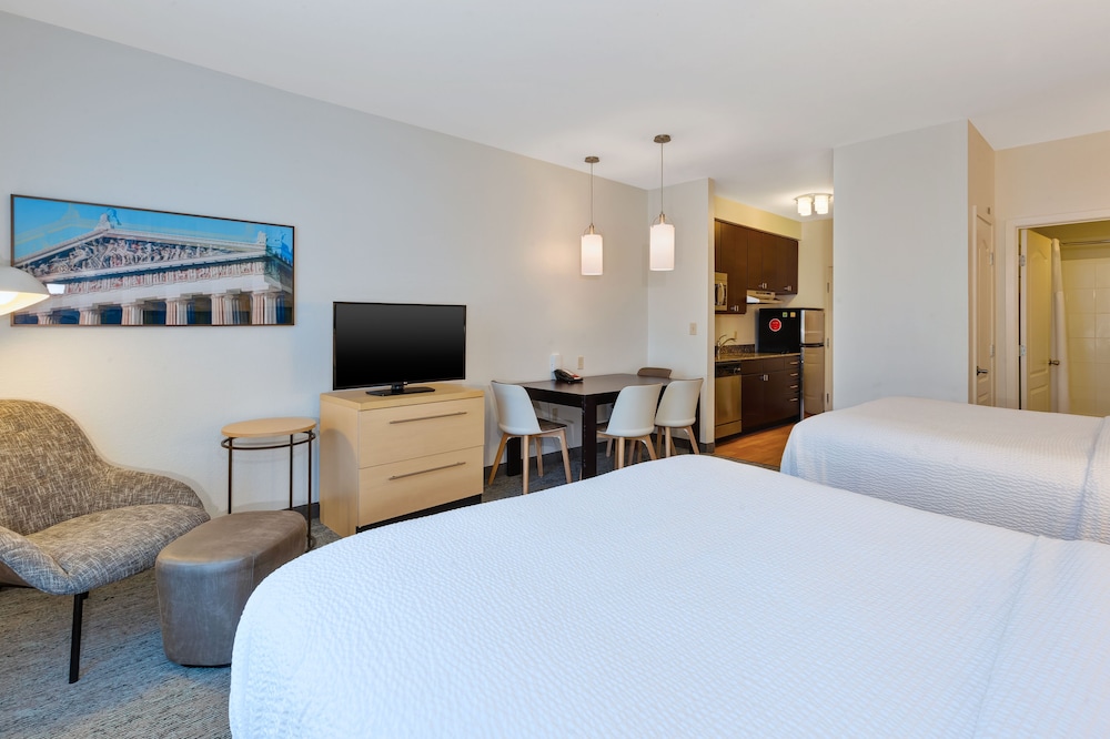 TownePlace Suites by Marriott Nashville Airport - photo 5