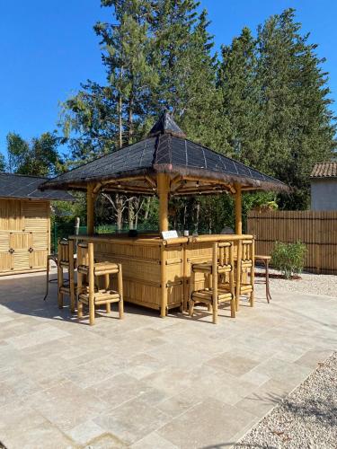 L Echappee Belle — hotel in Vallon-Pont-D'arc