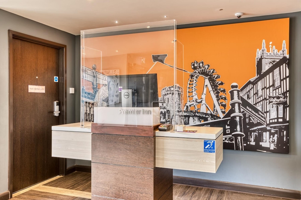 Premier Inn Buckingham — Buckingham — photo 2