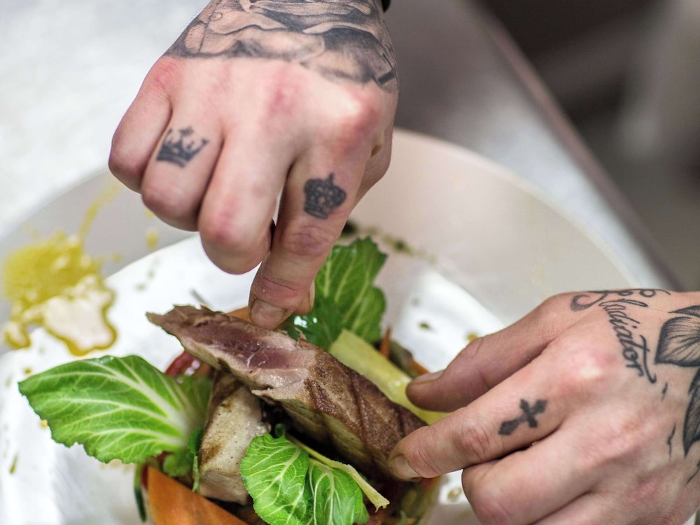 מזון ומשקאות