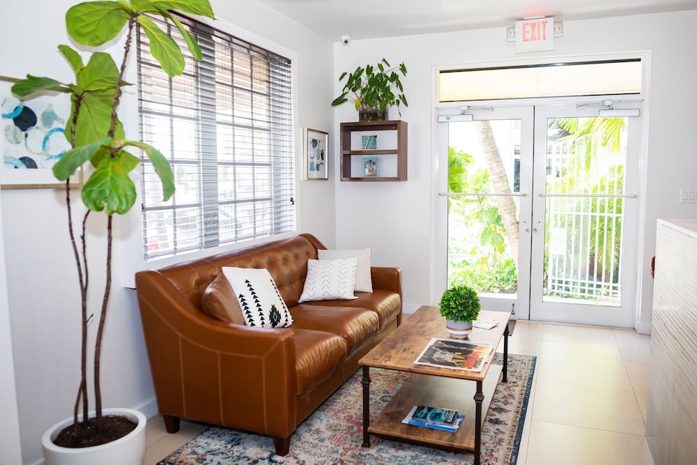 Riviere South Beach Hotel - photo 4