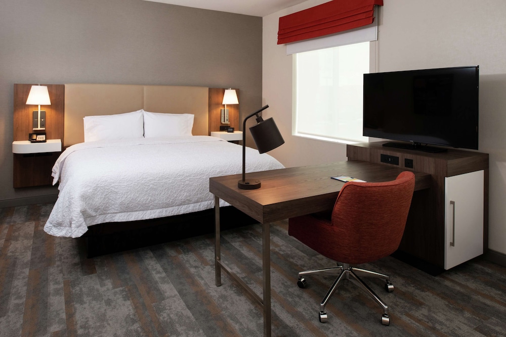 Hampton Inn & Suites Buena Park - photo 8