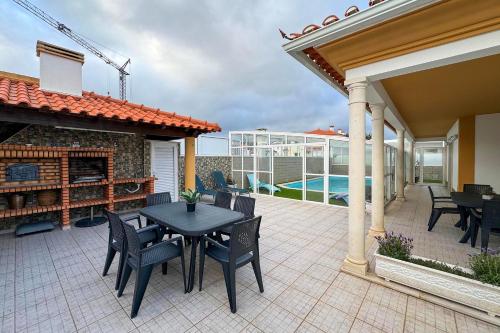 Casa D Adélia — 4-Star Luxury Hotel in Nazare, Portugal