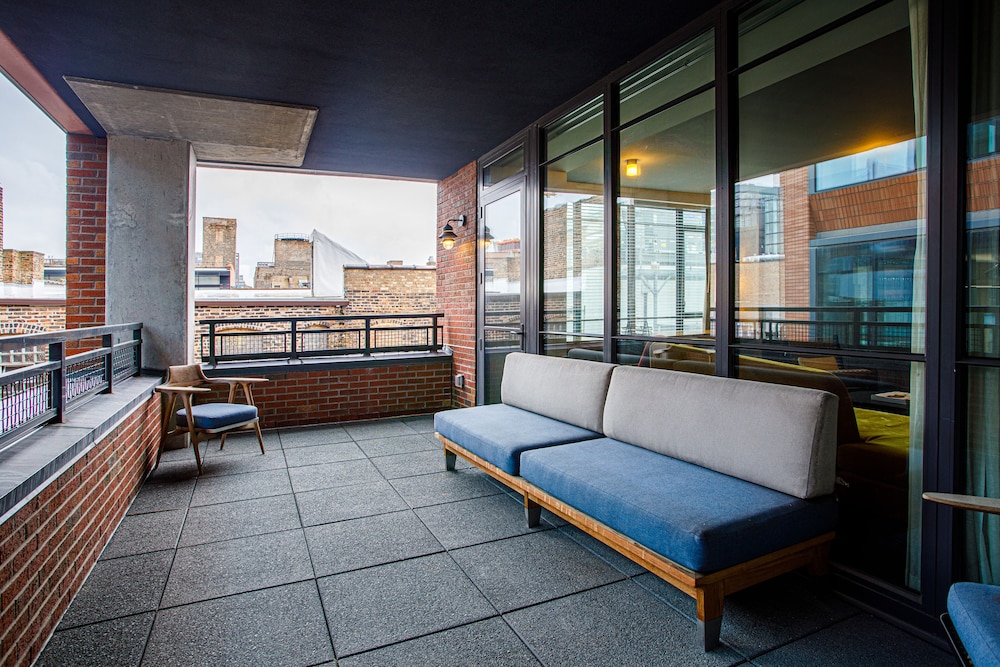 The Emily Hotel - photo 34