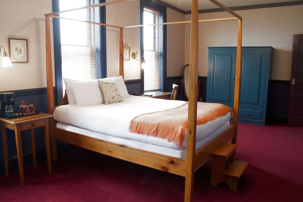 The Audubon Inn - photo 9