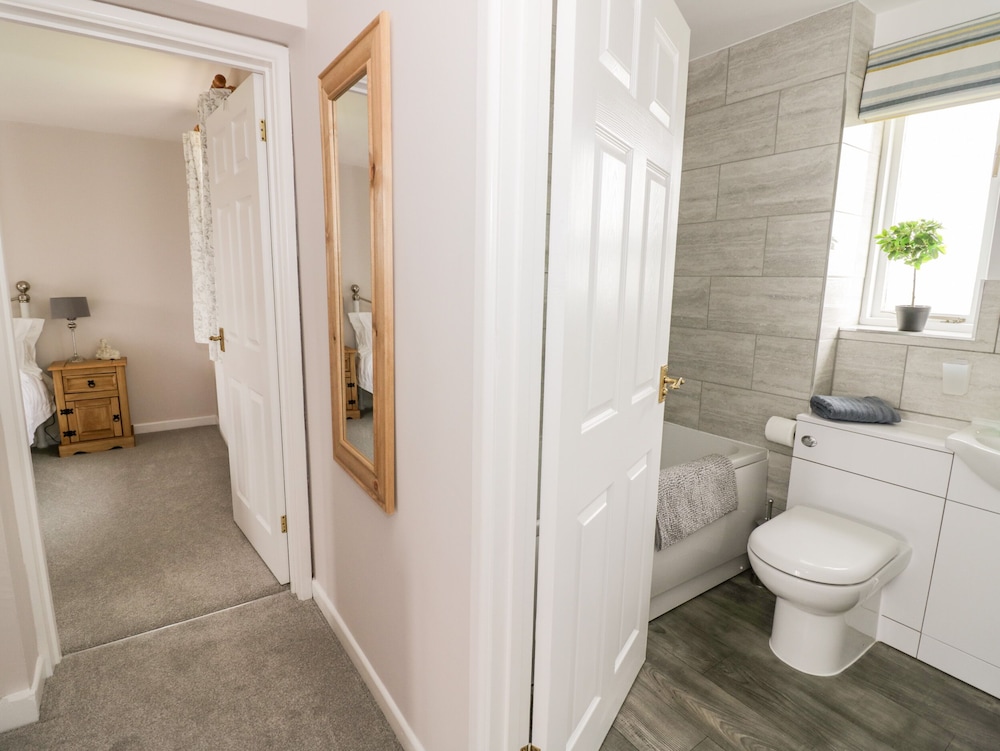 Kite Cottage — Brackley — photo 3