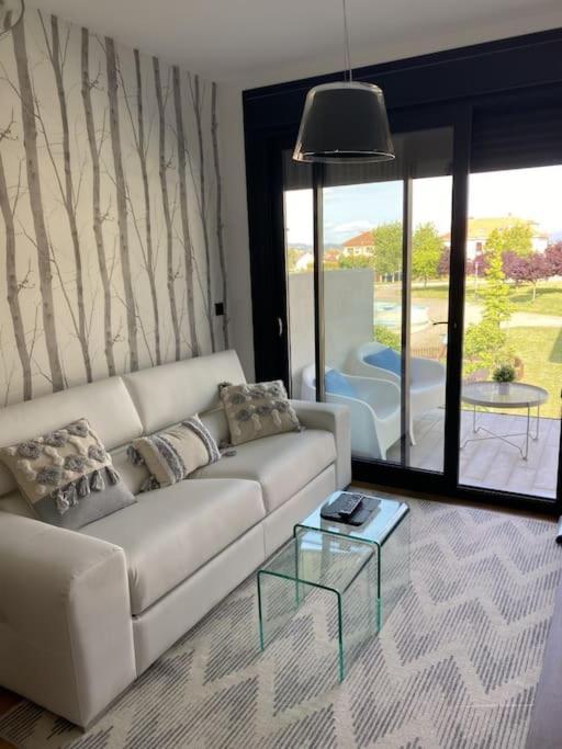 Precioso Apartamento Con Terraza Y Piscina En Portonovo Sanxenxo — 4-Star Luxury Hotel in Portonovo, Spain