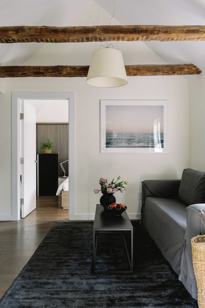 The Roundtree Amagansett - photo 33