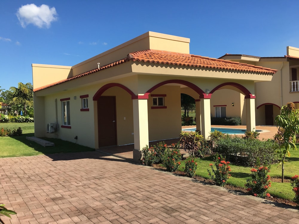Casita Taylor Gran Pacifica Resort Villa El Carmen in Villa El Carmen, Nicaragua