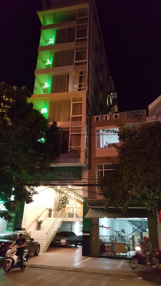 Green Hotel - last minute hotel in Haiphong