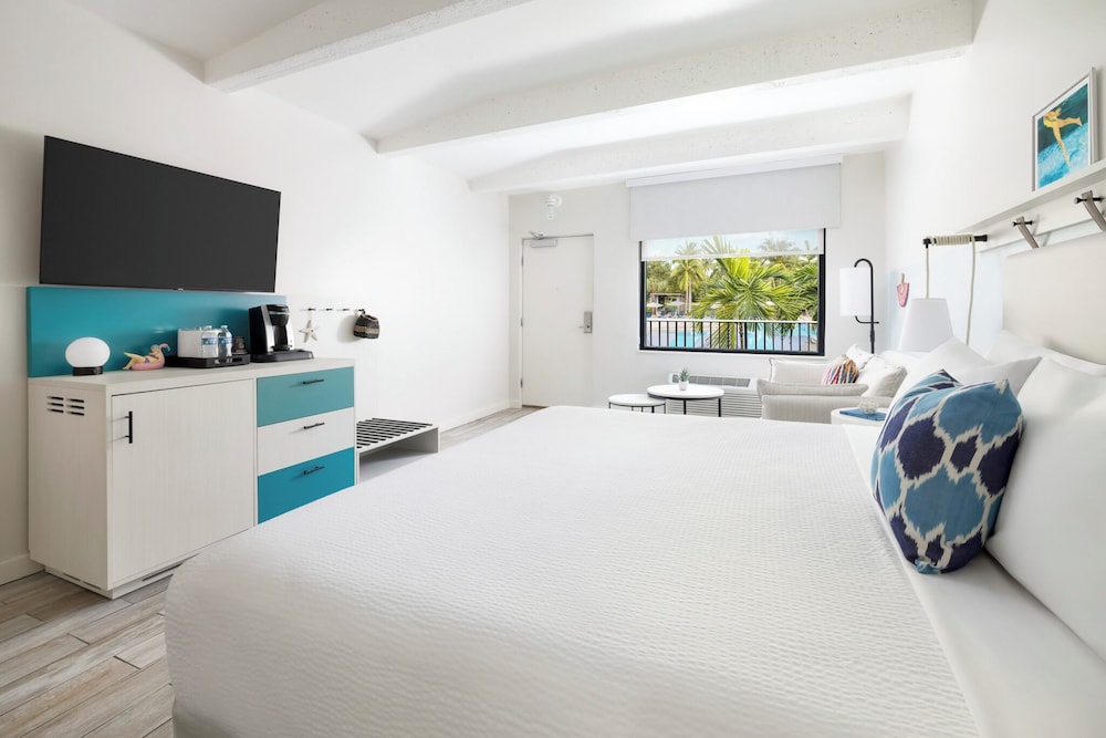 Blue Flamingo Resort Key West - photo 27