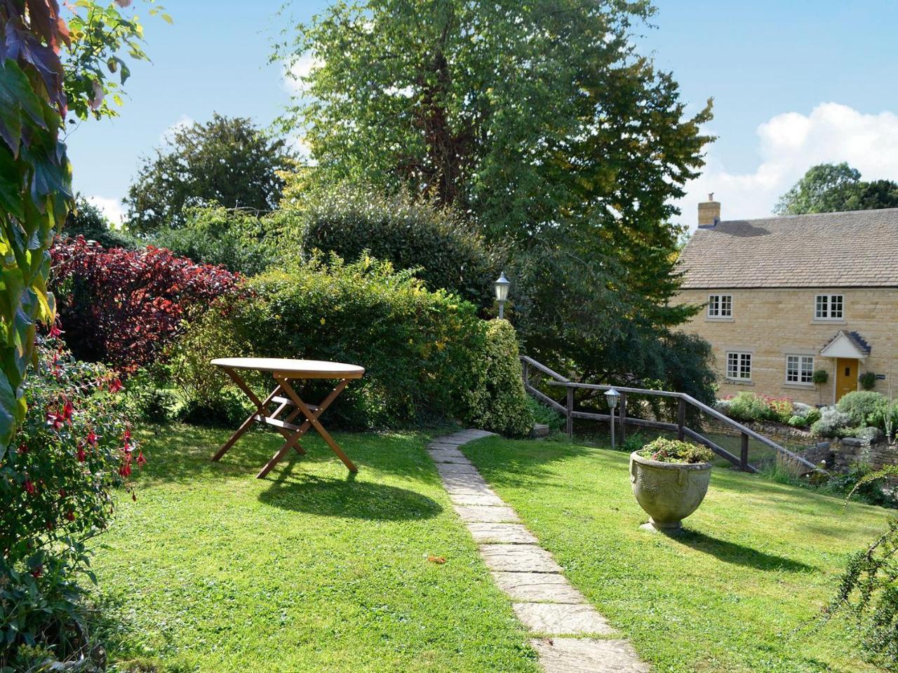Orchard House — 4-Star Luxury Hotel in Chipping Campden, United Kingdom