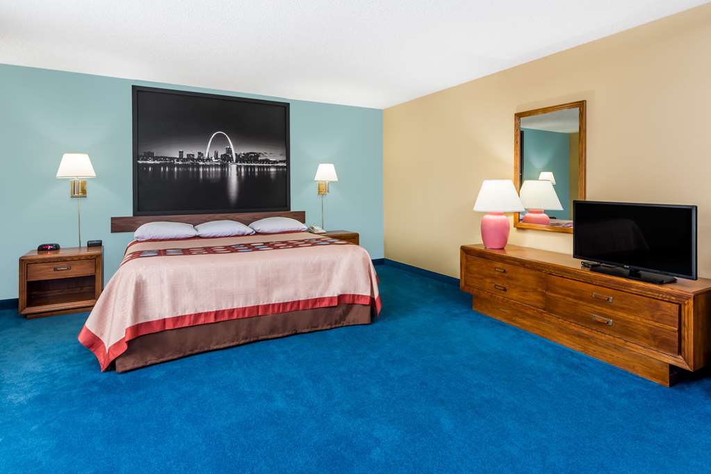 Super 8 by Wyndham O'Fallon - photo 19