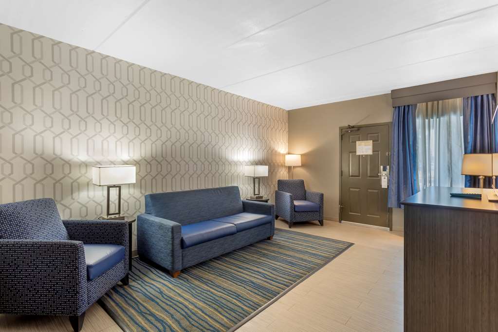 Best Western Plus Bowling Green - photo 21