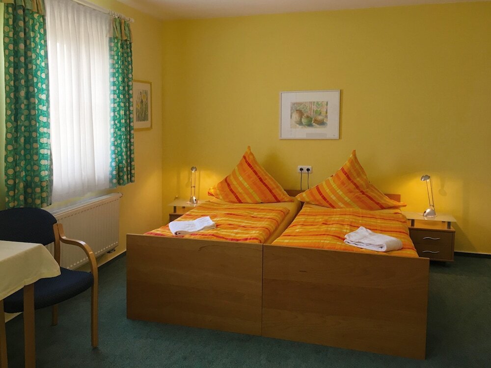 G stehaus Schmid Hotel Garni in Memmingen, Germany