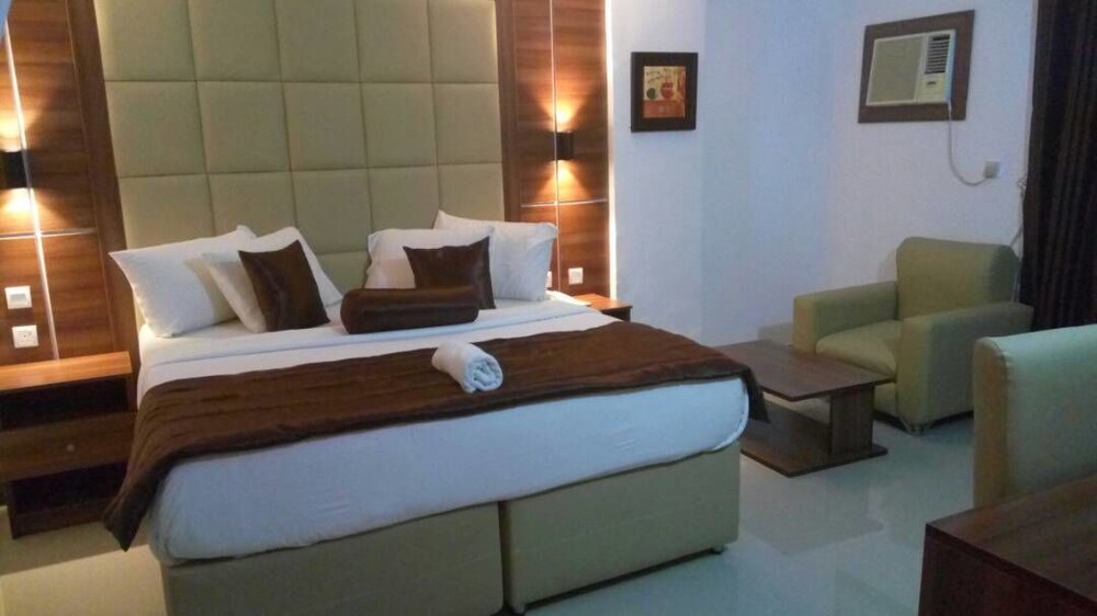 Presken Hotel - last minute hotel in Lagos