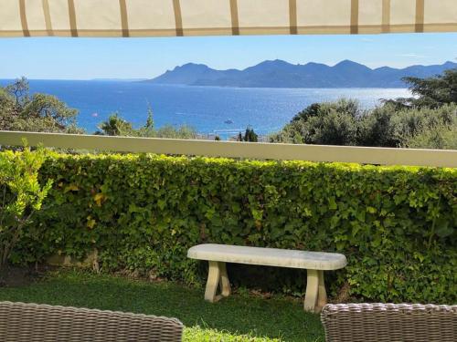 Le Saint Georges - carbon neutral hotel in Cannes
