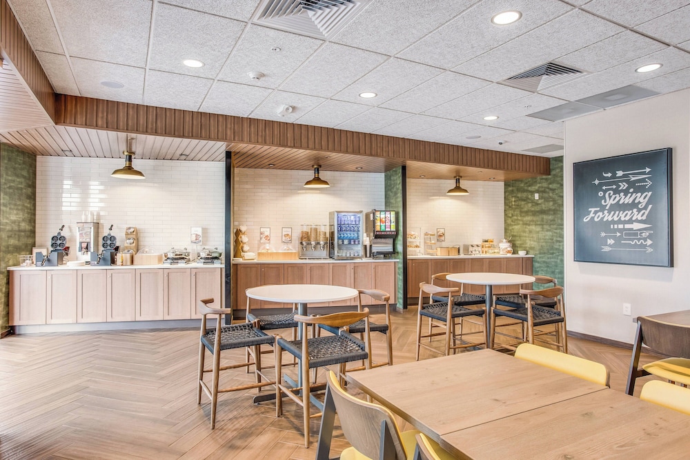 Fairfield Inn & Suites by Marriott Rolla - photo 26