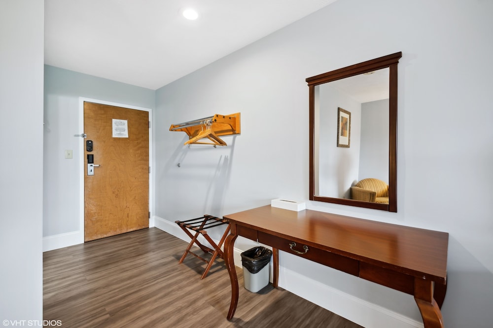My Hometown Inn - photo 25