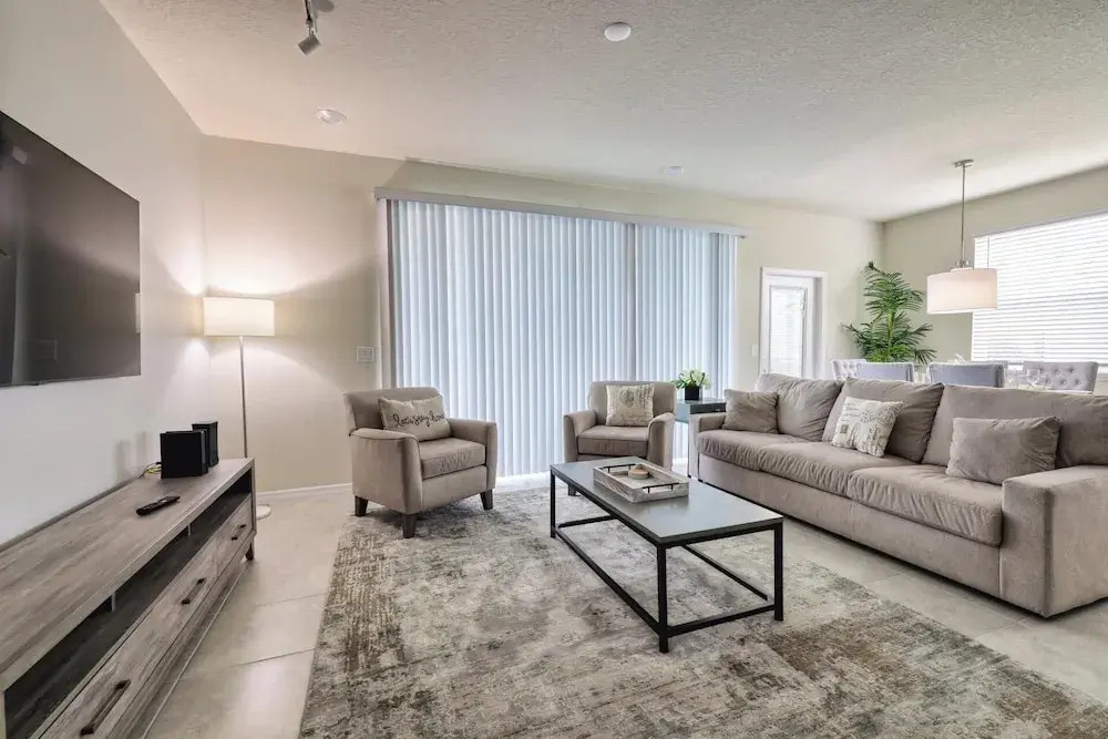 5 Bed Luxury Solterra Resort Holiday Home - photo 5