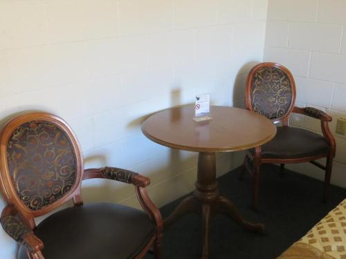 Alamo Inn - photo 27