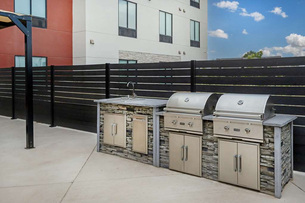 Best Western Plus Executive Residency Carlsbad Hotel - photo 54