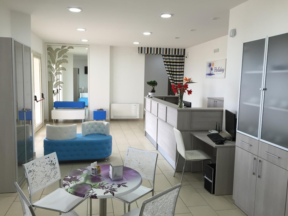 Holiday Affittacamere - carbon neutral hotel in Corigliano Calabro