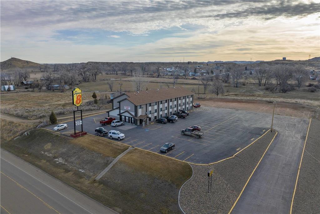 Super 8 by Wyndham Miles City - photo 10