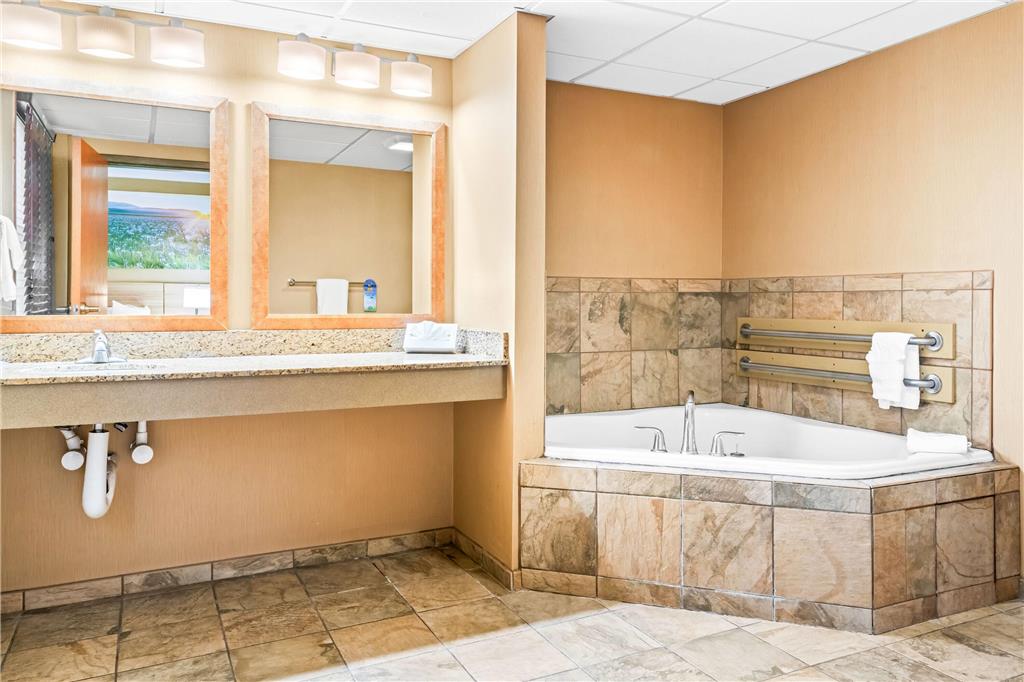 Days Inn by Wyndham Helena - photo 25