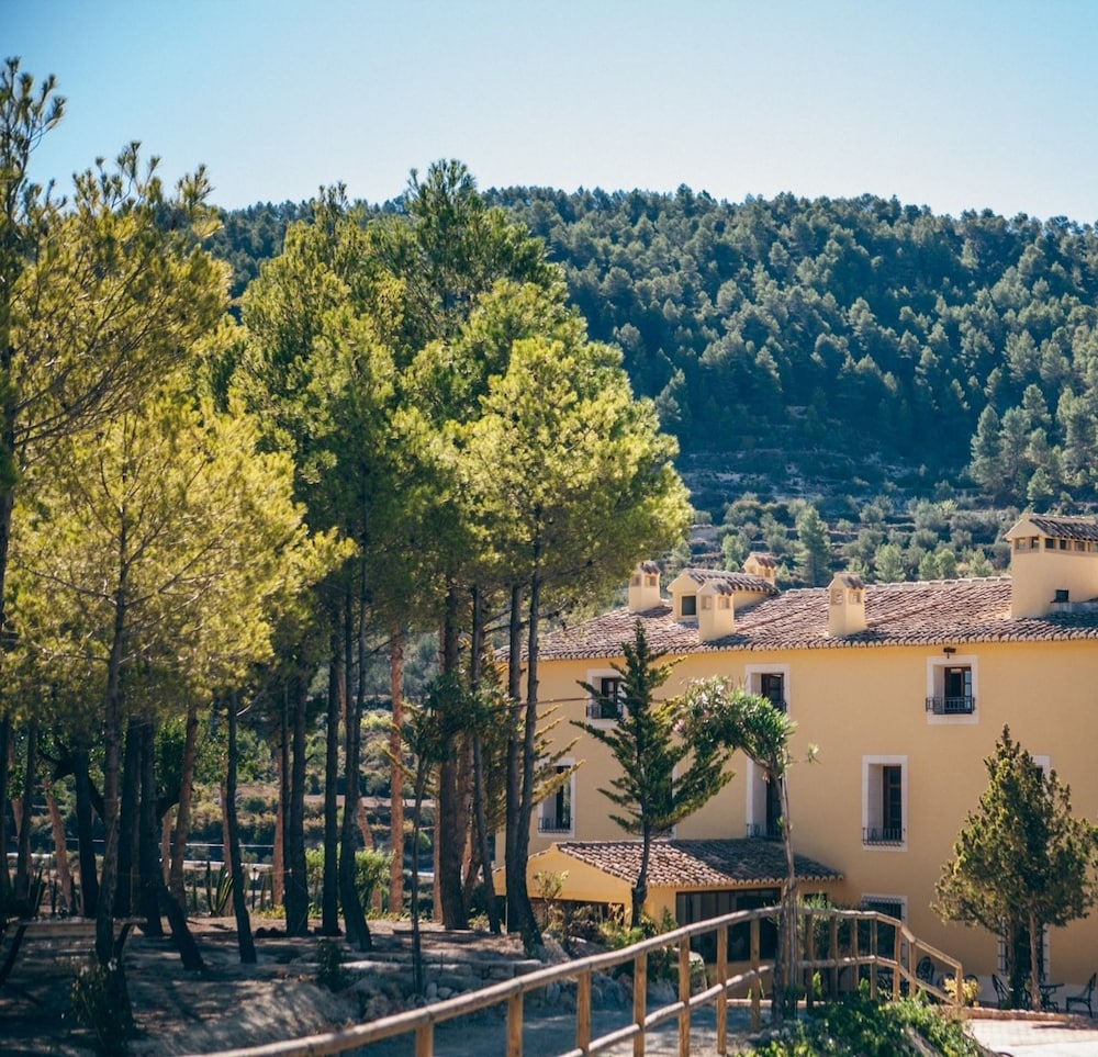 La Escondida Hotel — hotel in Alcoy