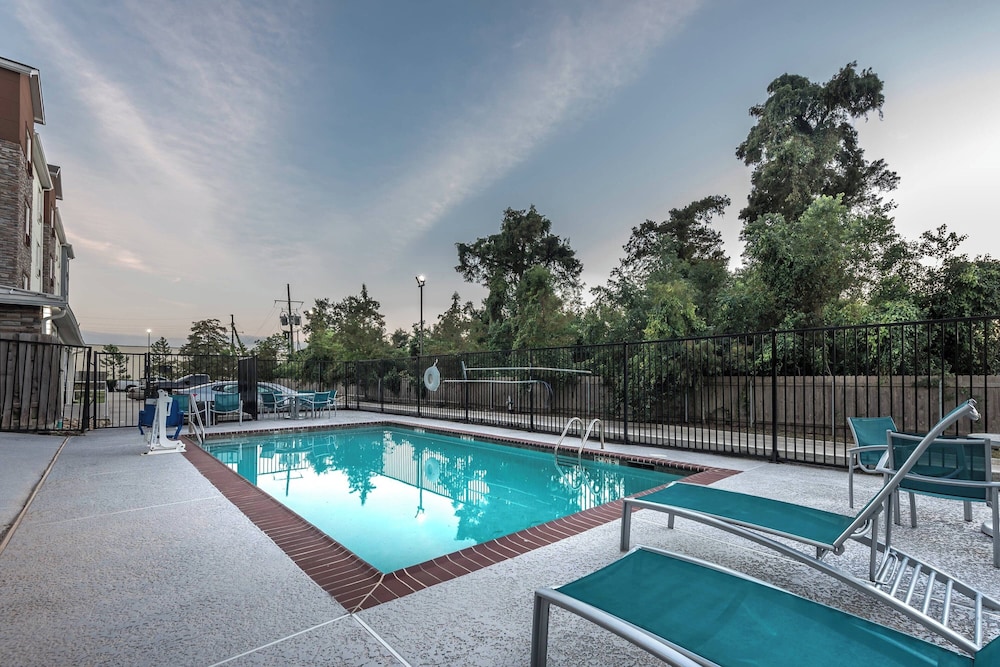 TownePlace Suites New Orleans Harvey West Bank - photo 23