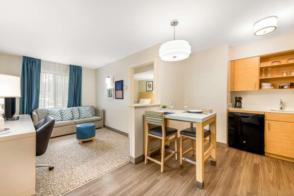 Sonesta ES Suites Charlotte Arrowood - photo 11