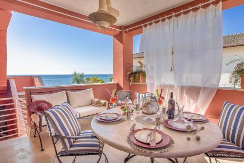 Antea Apartments — 4-Star Luxury Hotel in San Vincenzo, Italy