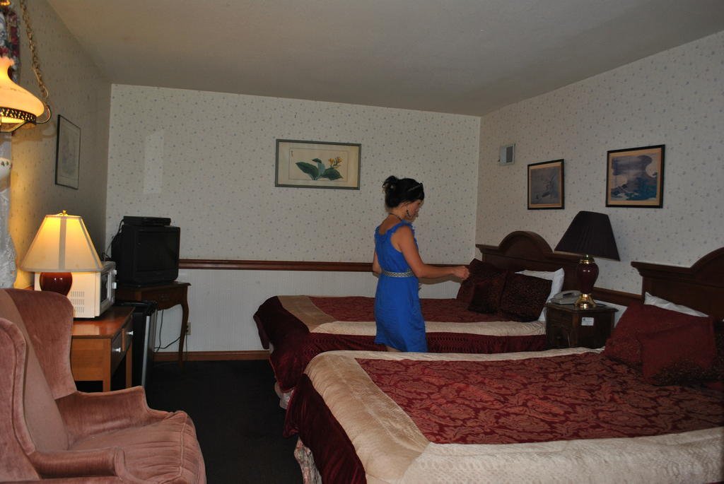Summerland Inn — Summerland