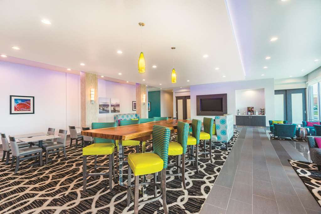 La Quinta Inn & Suites by Wyndham Cleveland TN - photo 32