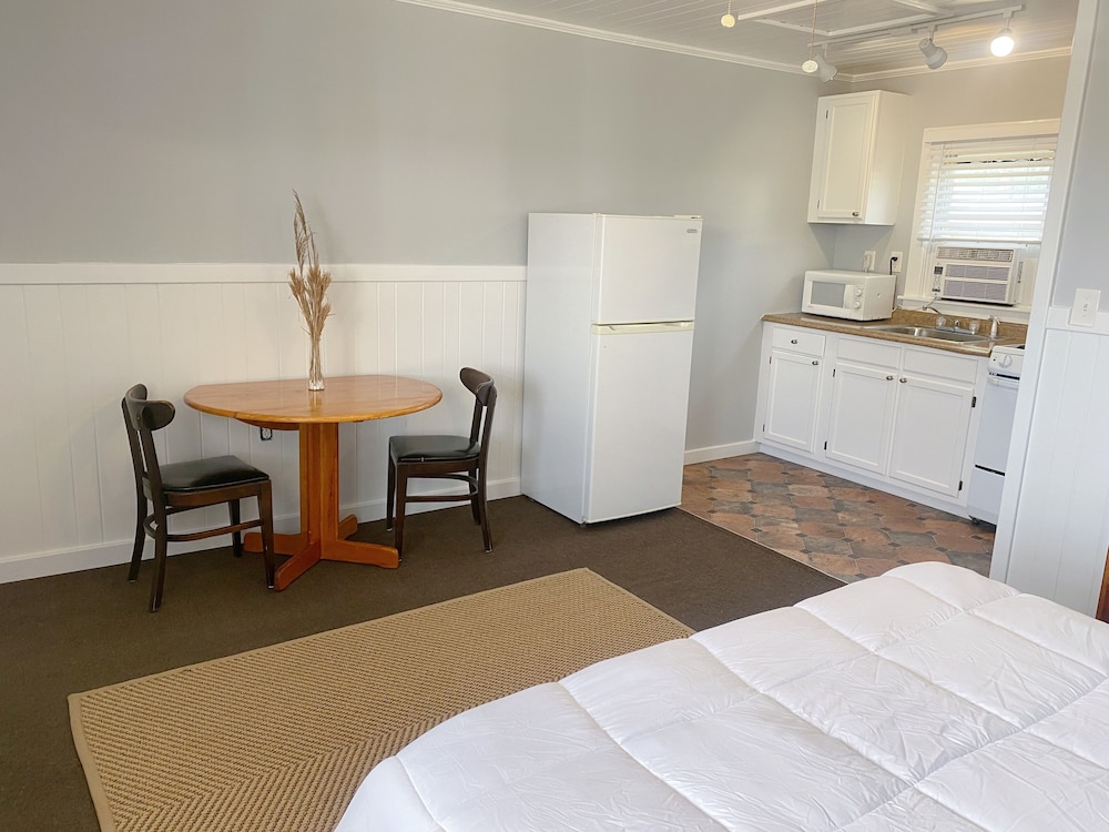 Tower Circle Motel - photo 11
